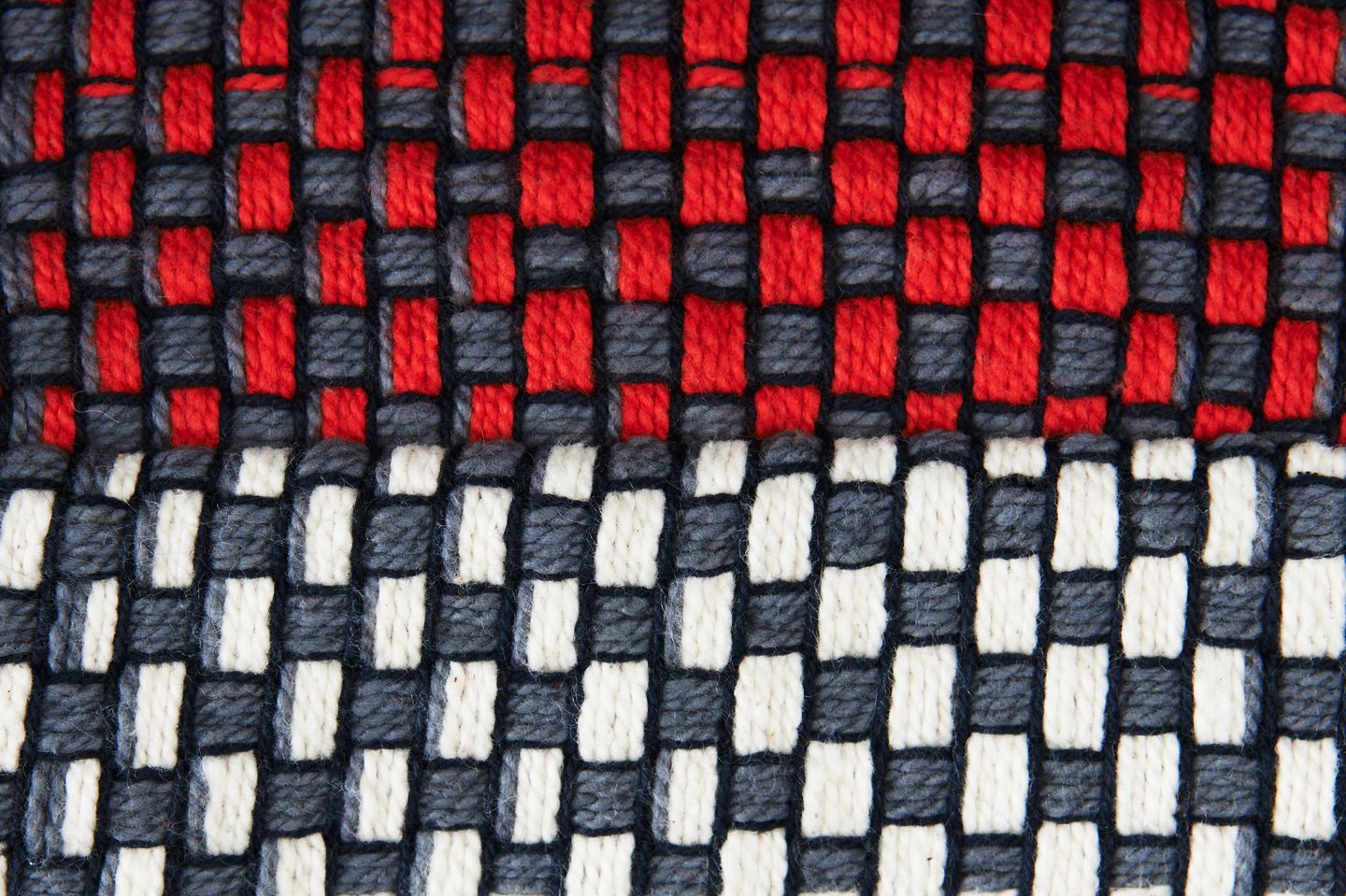 TWO SIDE GRADIENT RED - CUSHION COVER