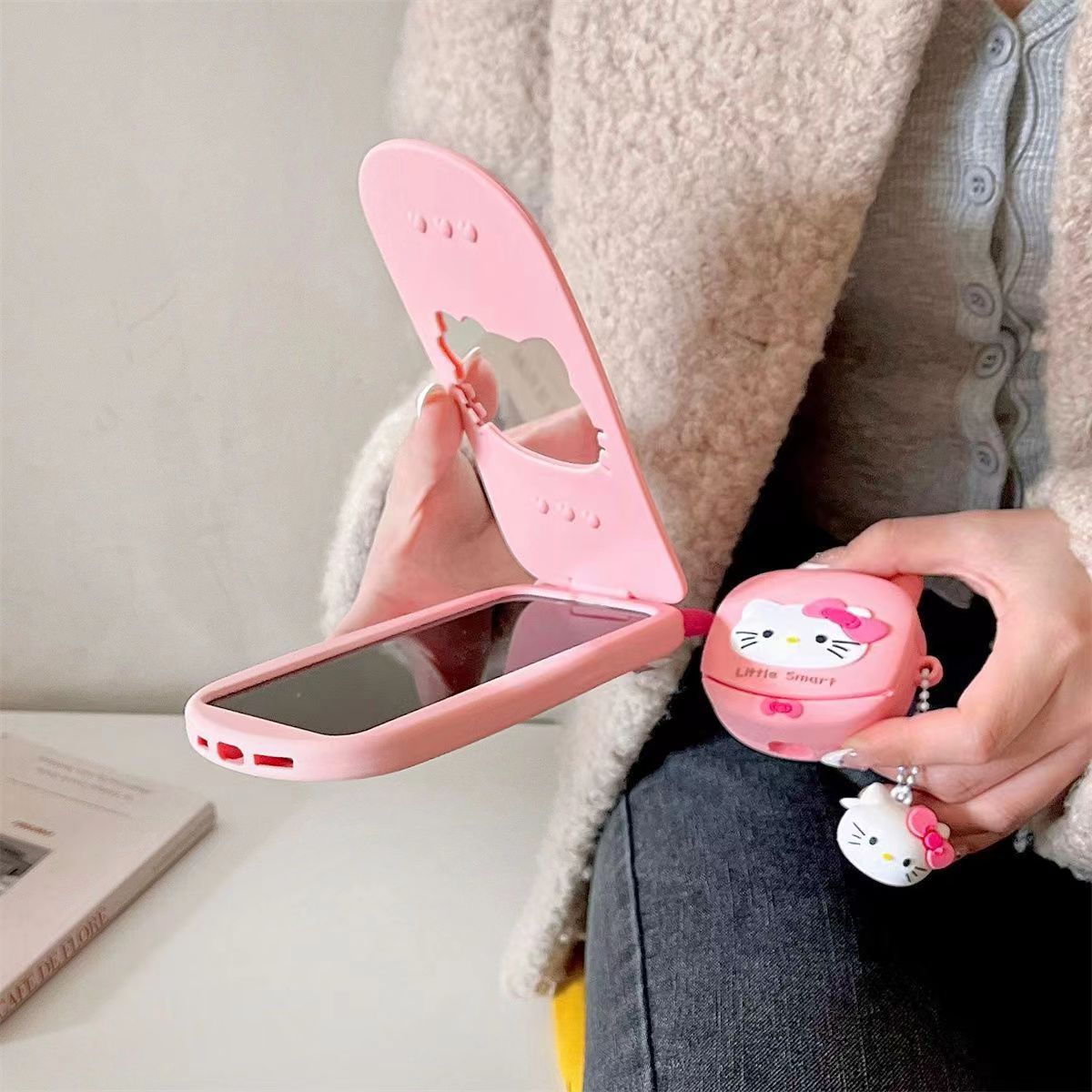 ins flip Hello Kitty cellular phone Apple 15 phone case iPhone14/13Promax mirror New 12 women