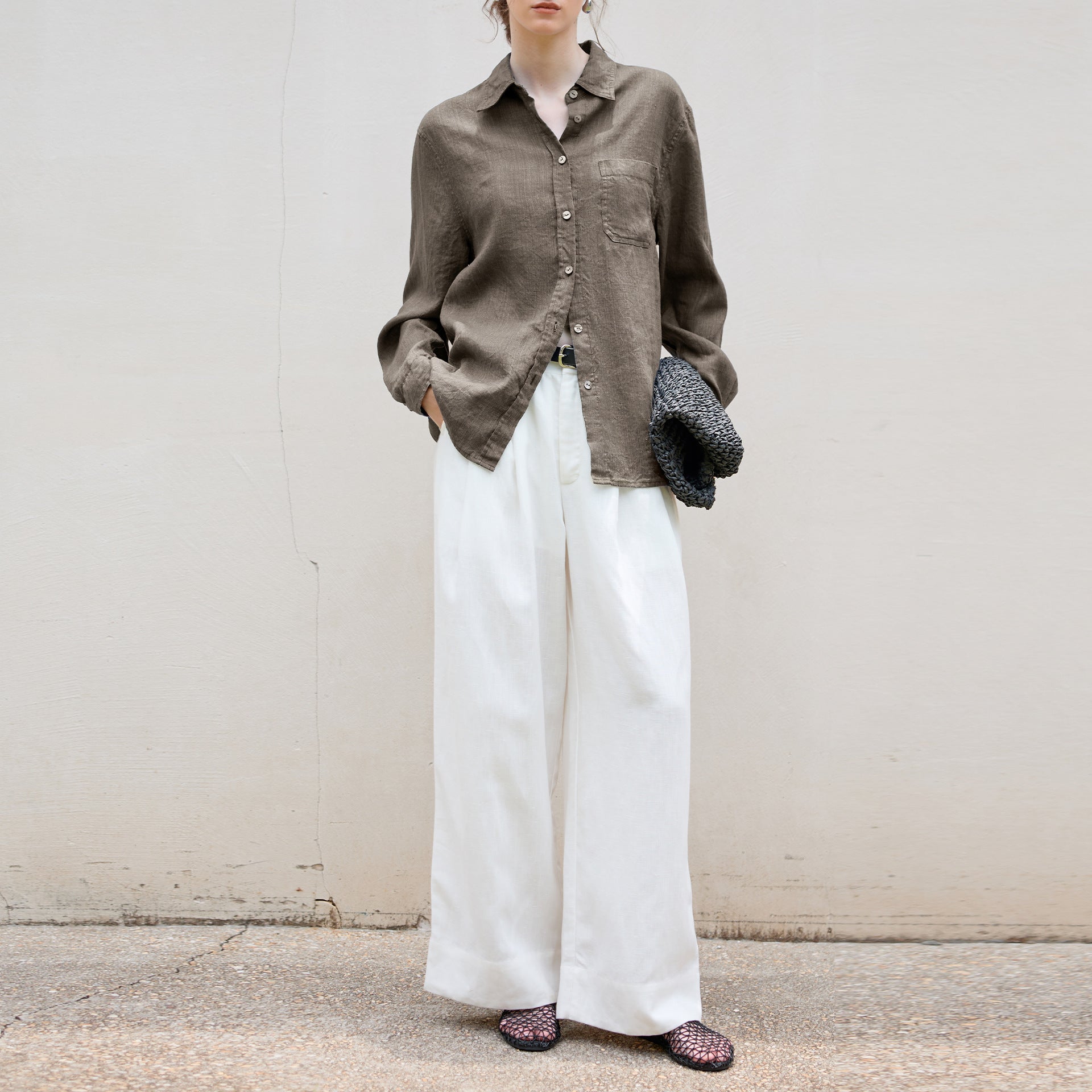 High-end long linen sleeves shirt Women's minimalist relaxed single-breasted Shirt autumn and winter New Tencel linen solid color top