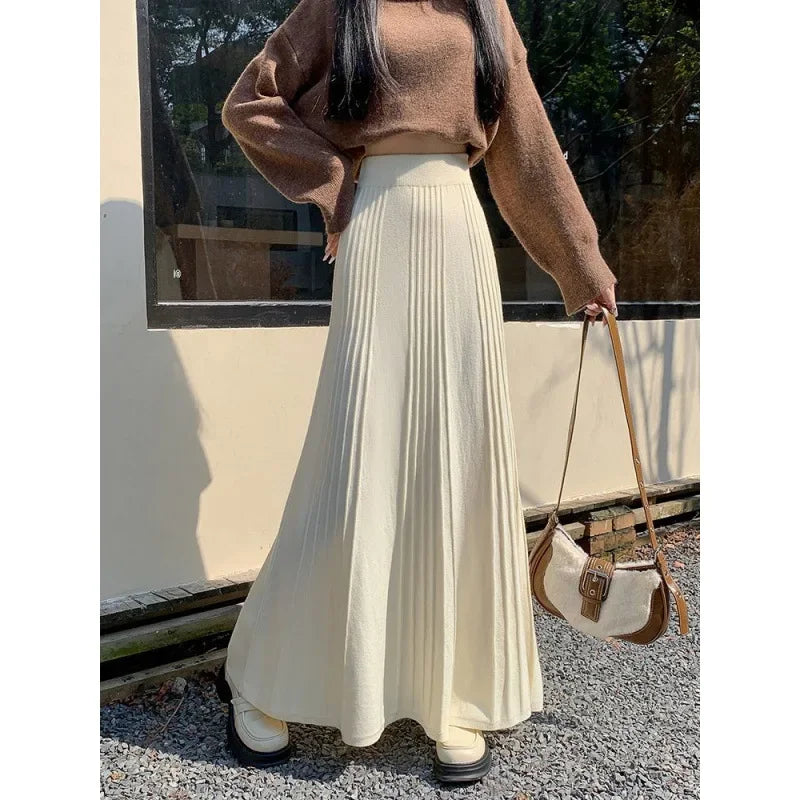 French knitted skirt women's autumn and winter 2024 new fashionable stylish popular high waist drooping A- line skirt