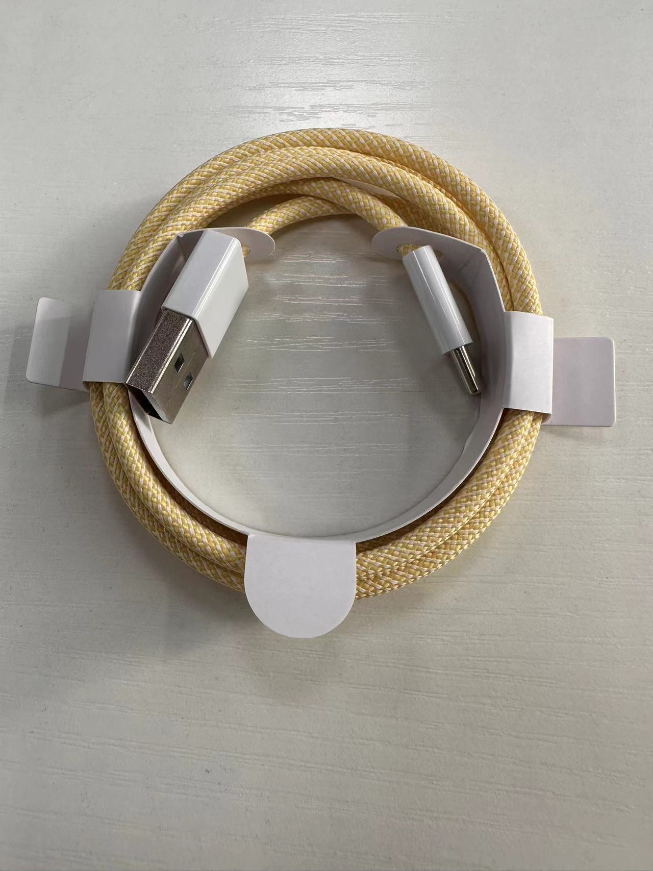 Fast Charge data cable for Apple 15 mobile phone iphone15pro car charger woven carpaly special line