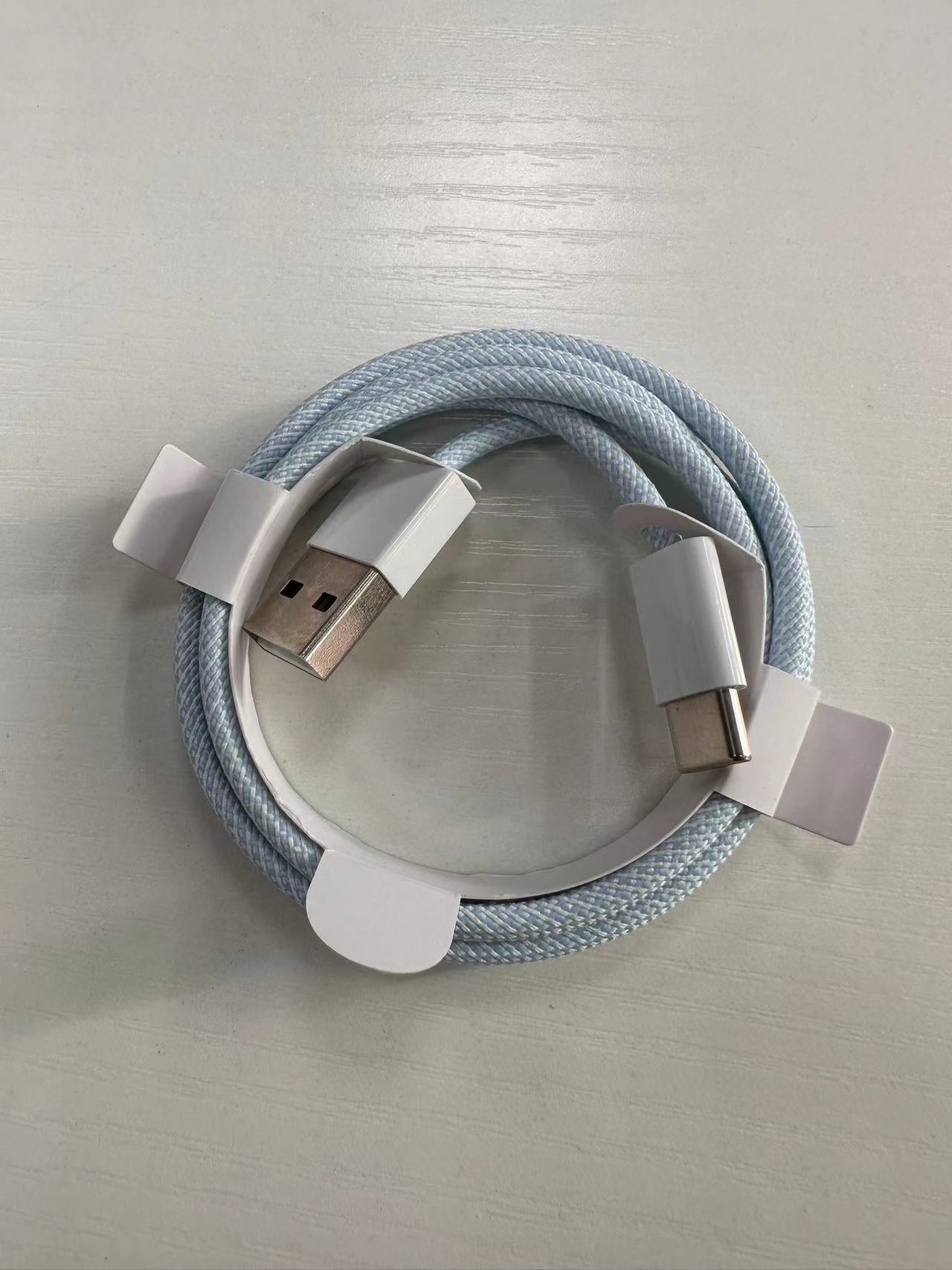 Fast Charge data cable for Apple 15 mobile phone iphone15pro car charger woven carpaly special line