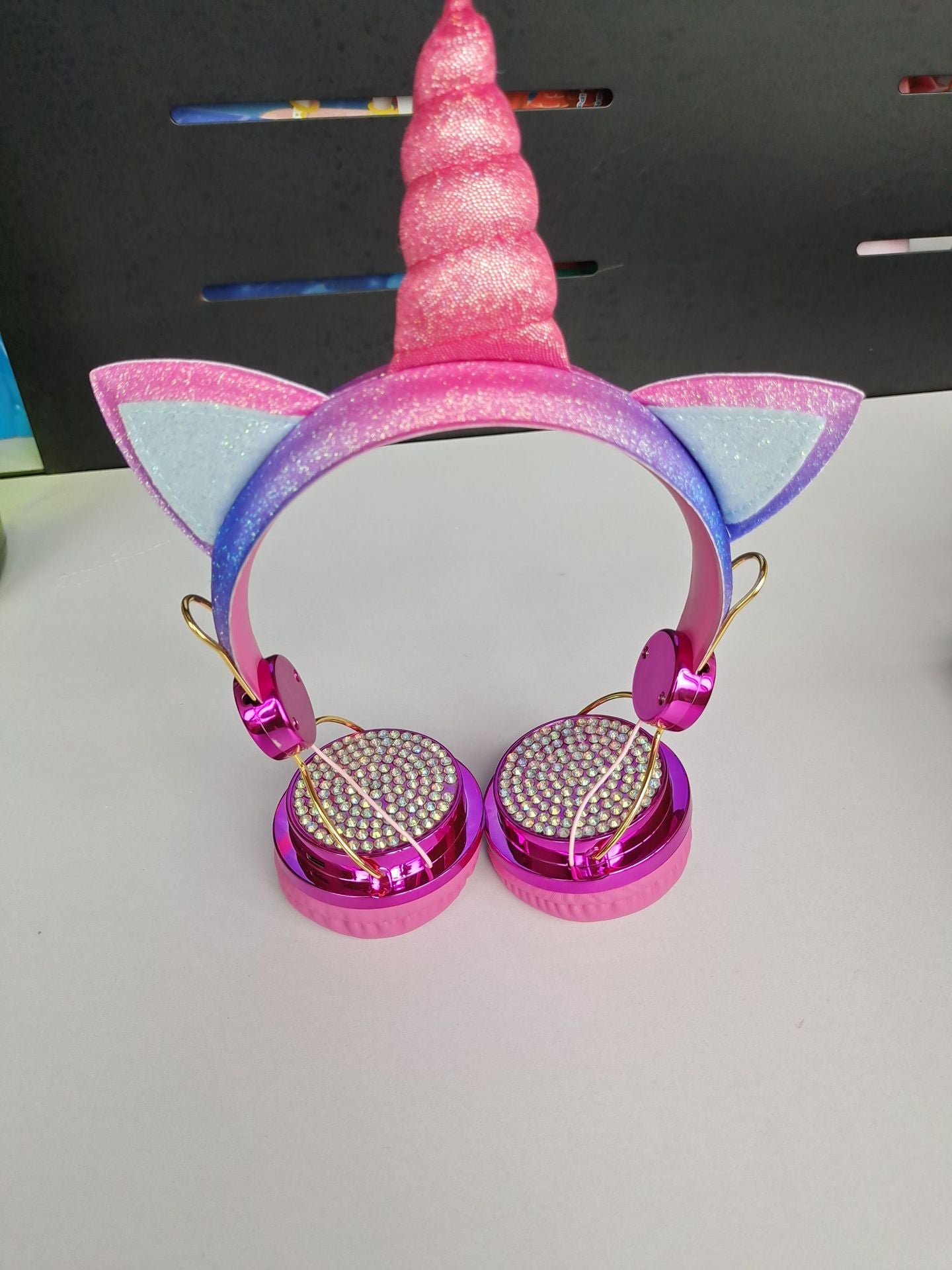 Factory cross-border Bluetooth headset wholesale hot head-mounted computer online class cartoon unicorn smart children's headphones