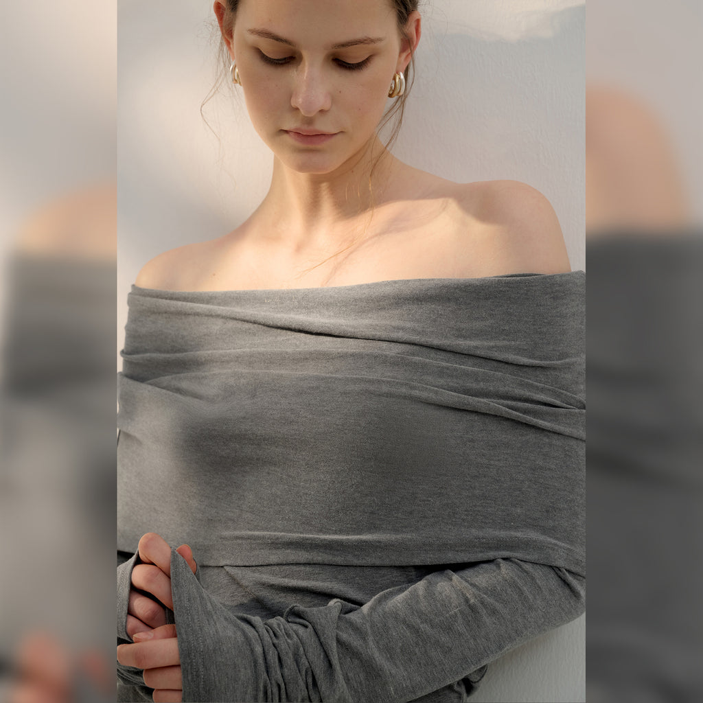 French sexy top long sleeve off-shoulder T-shirt fall slim fit slimming sense of design niche shoulder-baring sweater