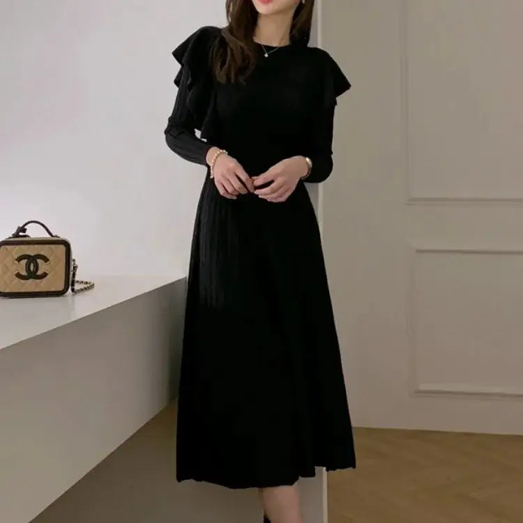 In stock Korean style elegant mid-length ruffled waist trimming knitted large swing sweater mid-length classic style dress
