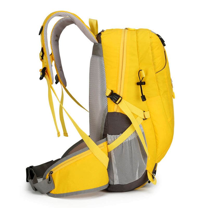 Hiking backpack lightweight and large capacity backpack men's and women's safety reflective waterproof outdoor camping cycling hiking bag