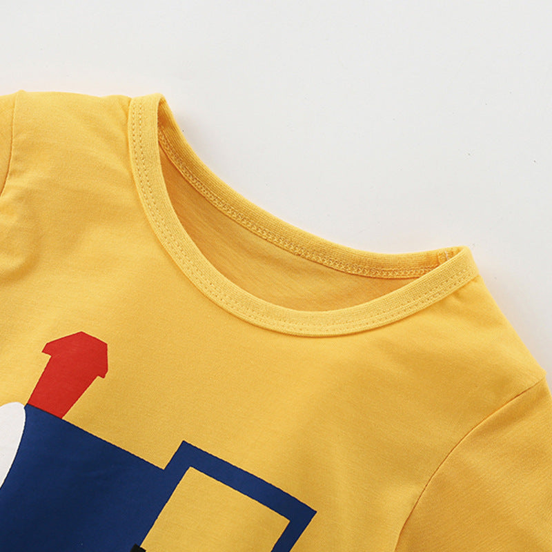 Summer Arrival Boys’ Train Cartoon Pattern T-shirt in European and American Style